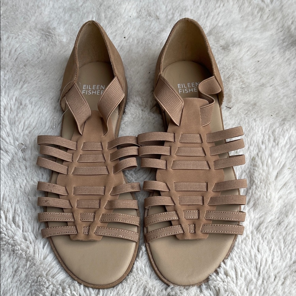 Eileen Fisher Nato Strappy Elastic Leather Sandals in tan size 7
